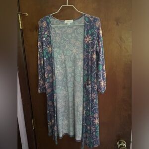 Brand new LuLaRoe cover up with pockets